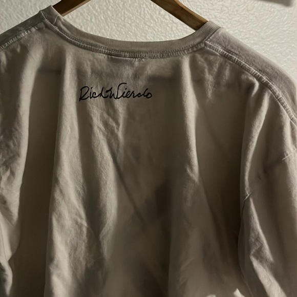 Men’s graphic tees. XL. Cream colored. Lightly worn. - Picture 4 of 4